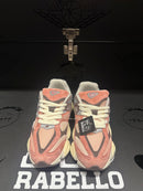 Tênis New Balance 9060 Mineral Red
Truffle - Pronta Entrega