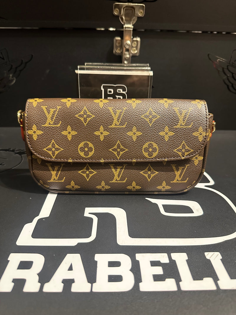 Bolsa-Carteira Louis Vuitton Ivy Canvas Monogram - Pronta Entrega