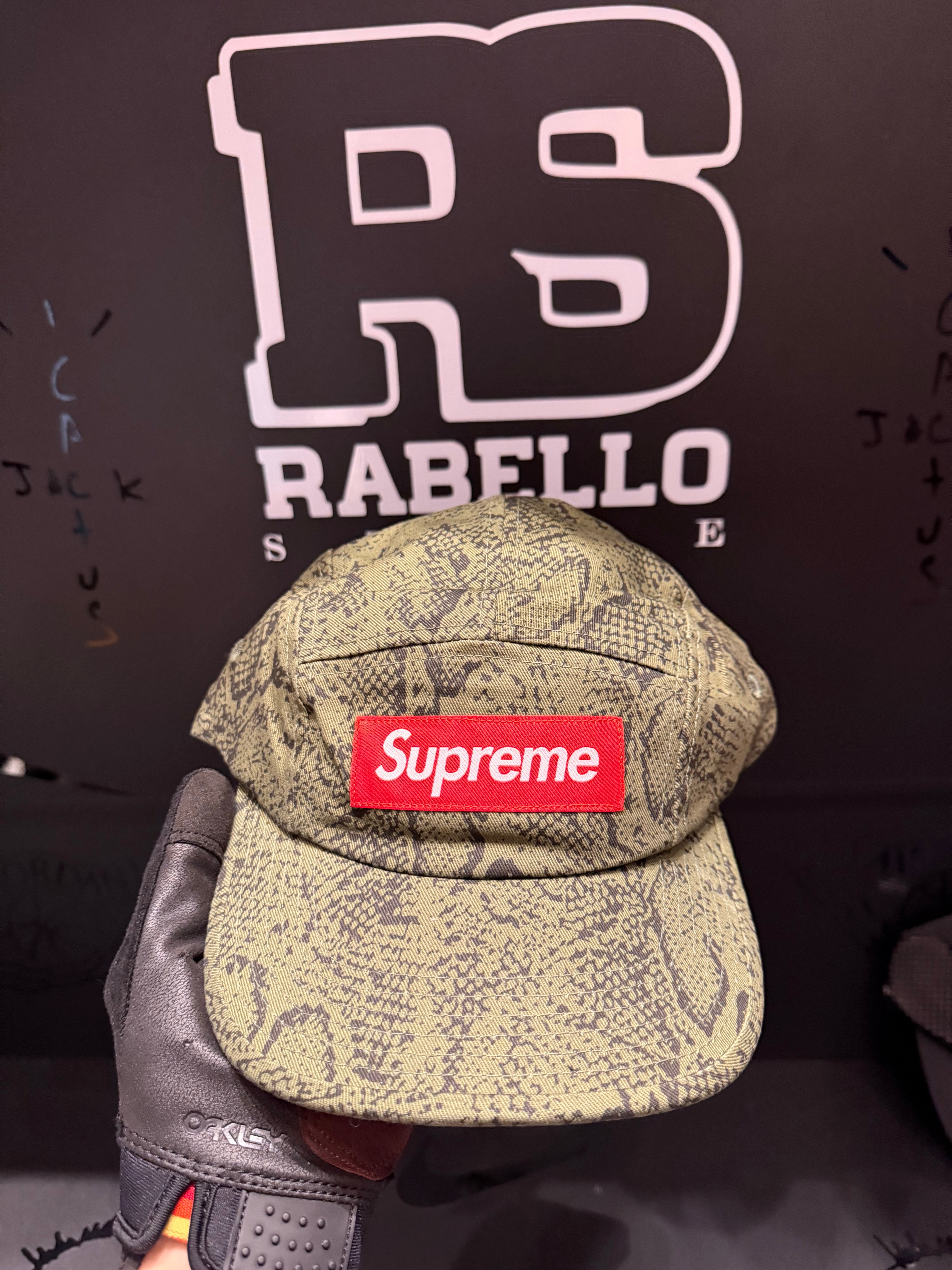 Boné Supreme Washed Chino Twill Camp Snake Verde - Pronta Entrega