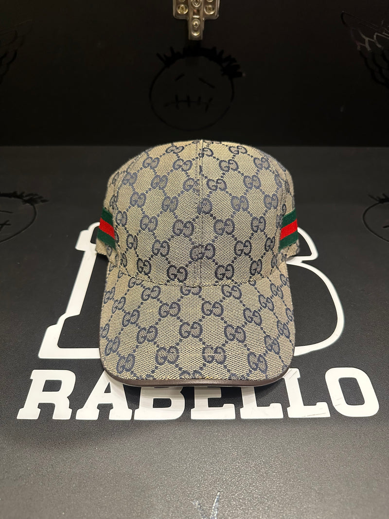 Boné Gucci Gray Aba Curva Faixa Lateral - Pronta Entrega