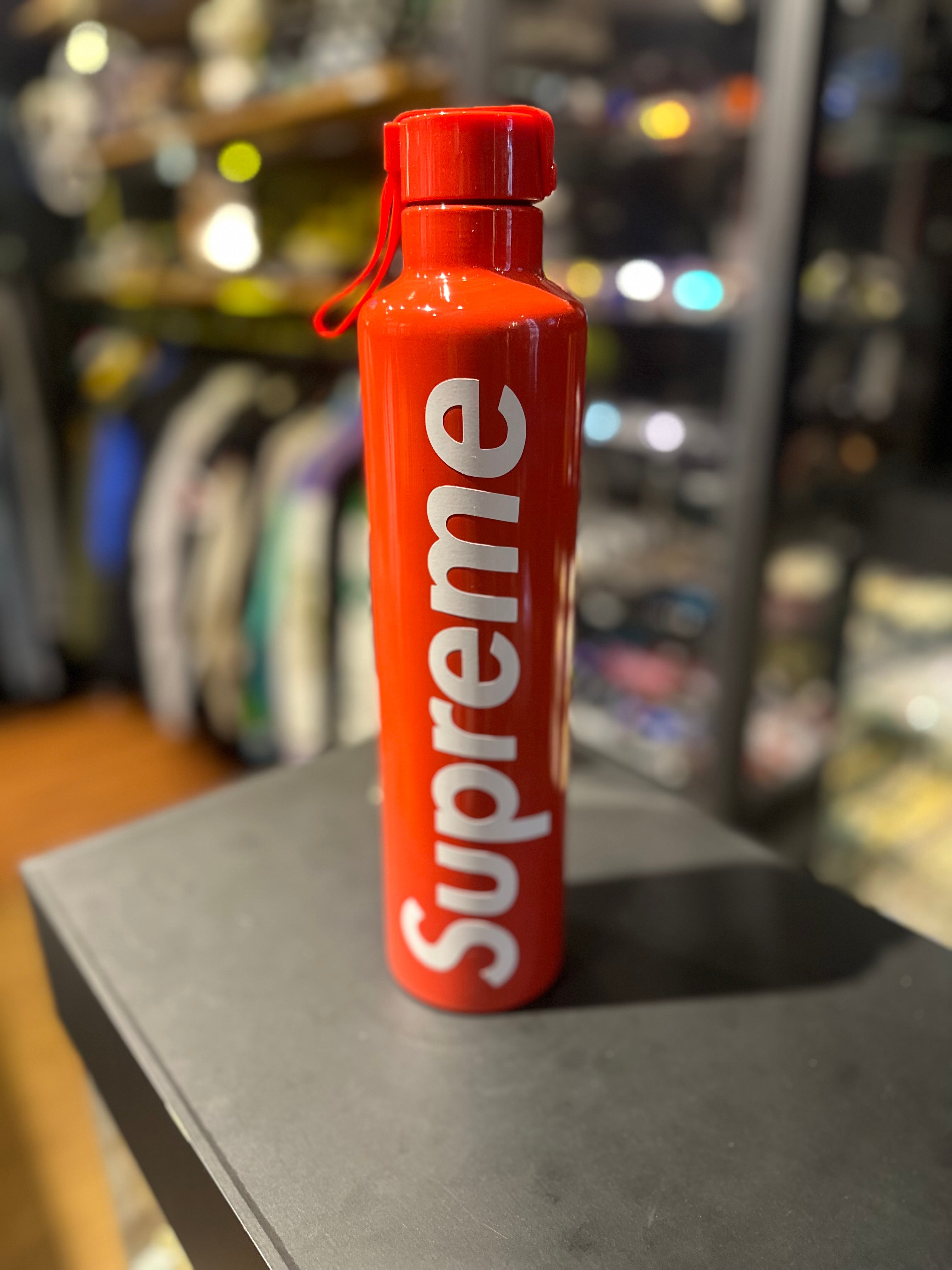 supreme flexible bottle ボトル　1l Garrafa Térmica Supreme Vermelha 1L - Pronta Entrega