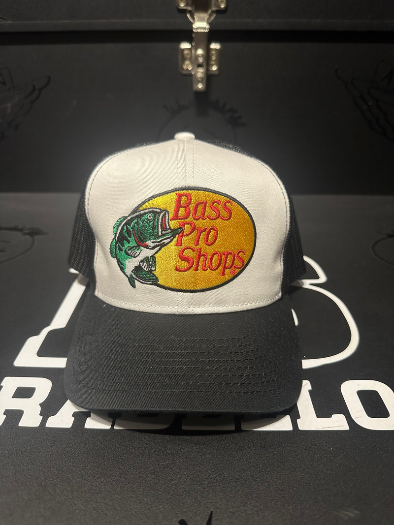 Boné Aba Curva Trucker Bass Pro Shops Black/White - Pronta Entrega
