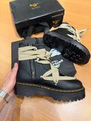 Bota Rick Owens DRKSHDW x Dr. Martens - Pronta Entrega