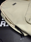 Mochila Essentials Couro Creme  - Pronta Entrega