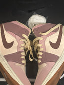 Tênis Nike Air Jordan 1 Mid Dark Pony Smoke Mauve - Pronta Entrega