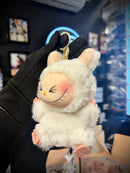 Boneco Labubu “Have a Seat” – Chaveiro | Mini Figura Colecionável Pop Mart - Pronta Entrega