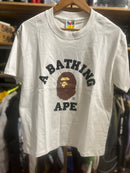 Camiseta BAPE A Bathing Ape Branca - Pronta Entregar