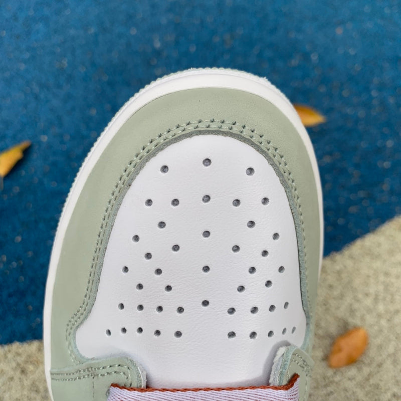 Jordan 1 Retro High OG Seafoam - Encomenda