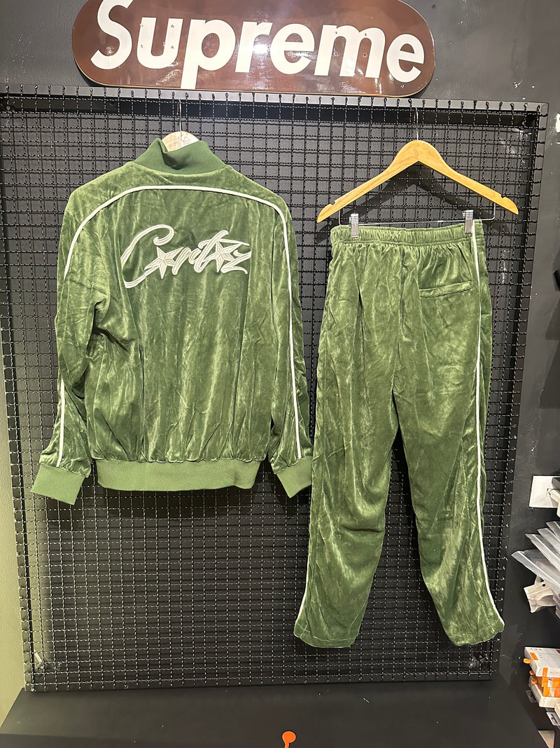 Conjunto Corteiz VVS Velour Jacket Green - Pronta Entrega