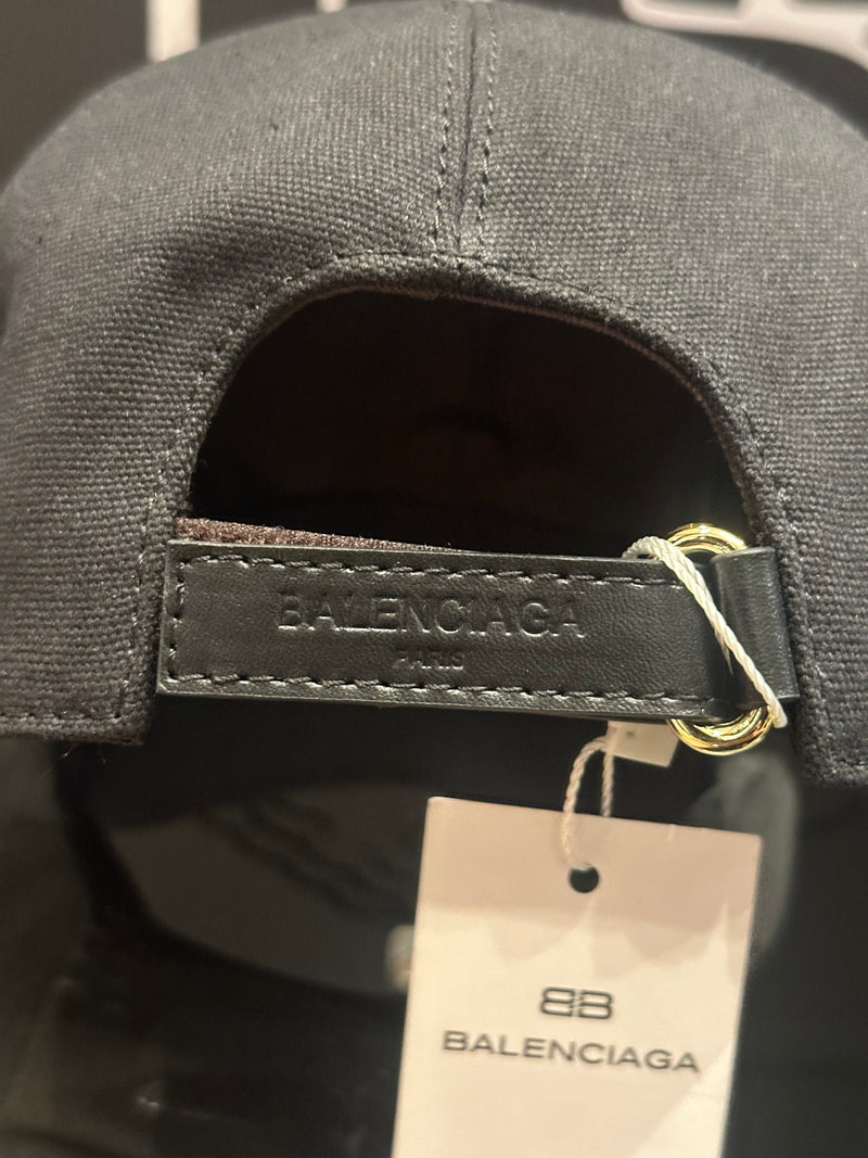 Boné Balenciaga Preto Aba Curva - Pronta Entrega