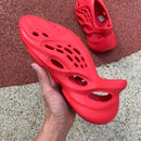 Adidas Yeezy Foam RNNR Vermillion - Encomenda