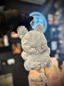 Boneco Labubu “Have a Seat” – Chaveiro | Mini Figura Colecionável Pop Mart - Pronta Entrega