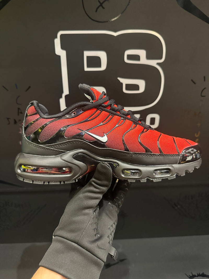 Tênis Nike Air Max TN Plus “Deadpool” - Pronta Entrega