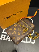 Bolsa Louis Vuitton Phone Box Monogram - Pronta Entrega