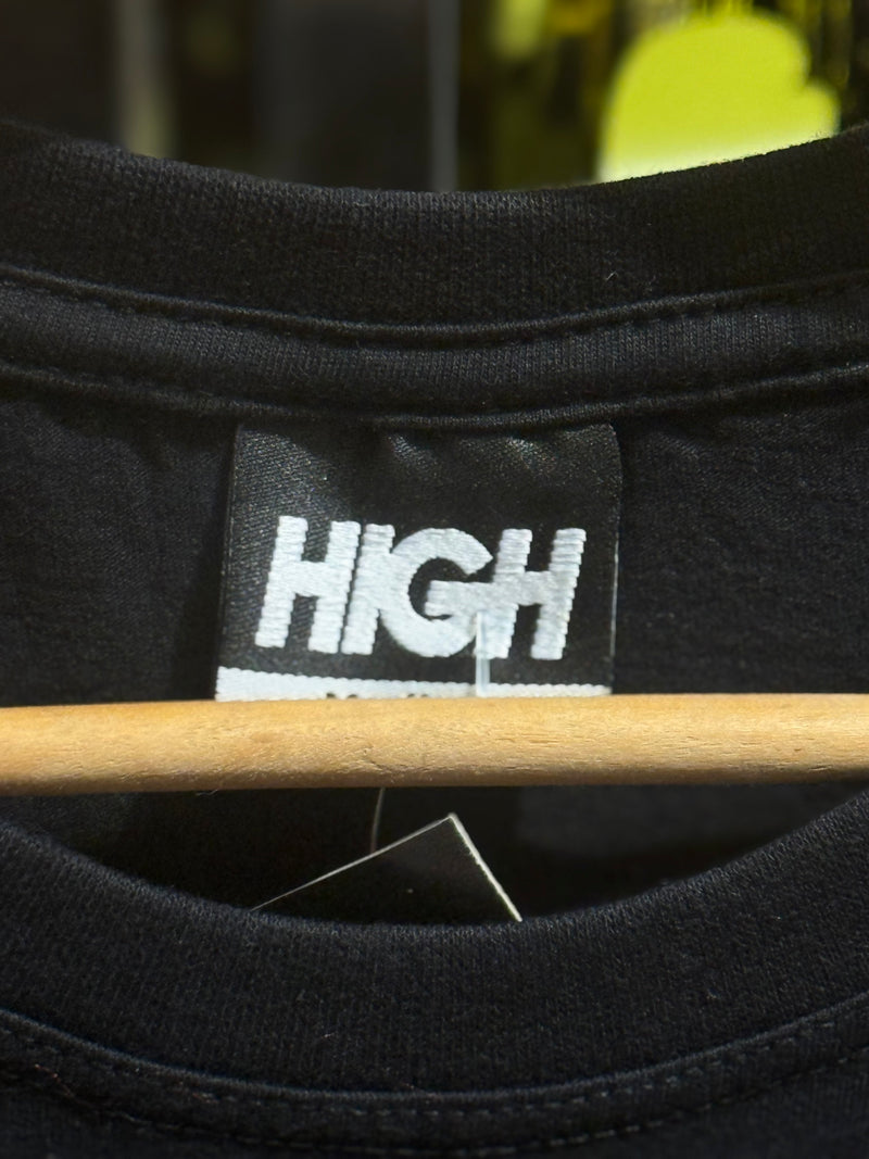 Camisa High X Disney Preta Mickey Mouse Surf - Pronta Entrega
