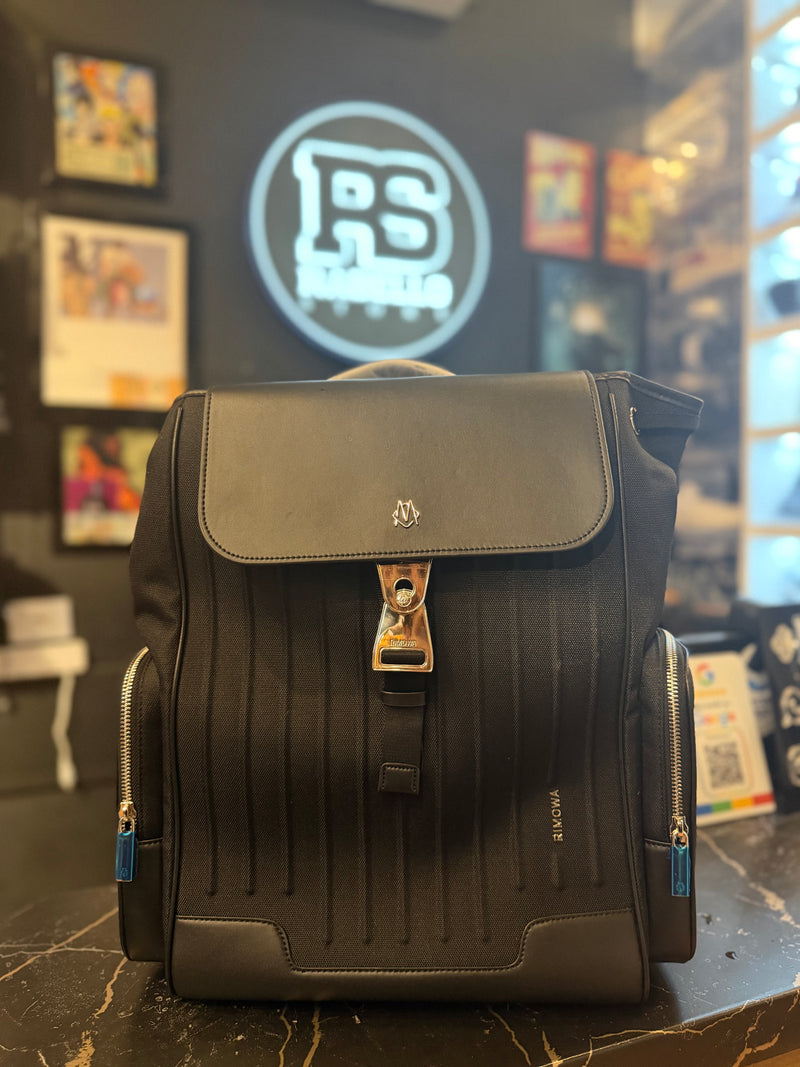 Mochila Mala Rimowa Never Still Flap Black - Pronta Entrega