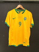 Camiseta Nike Retrô Seleção Brasileira Amarela 2006 Ronaldo