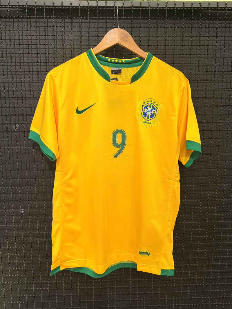 Camiseta Nike Retrô Seleção Brasileira Amarela 2006 Ronaldo #9 - Pronta Entrega