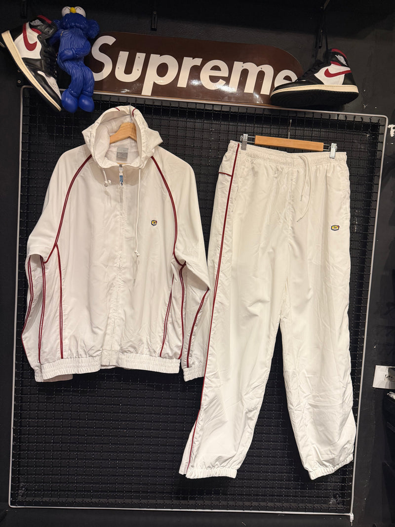 Conjunto Nike TN Vintage White Hooded Full Zip Tracksuit - Pronta Entrega