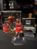 Action Figure Michael Jordan: Chicago Bulls NBA Uniforme Vermelho No. 100 Medicom Mafex - Pronta Entrega