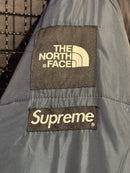 Jaqueta Puffer The North Face X Supreme Liberty Statue - Pronta Entrega