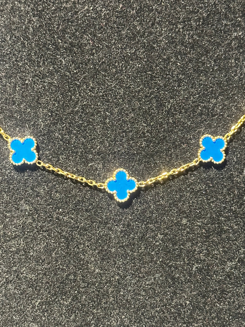 Corrente Van Cleef Dourado Trevos Azuis 45 + 5 CM - Pronta Entrega