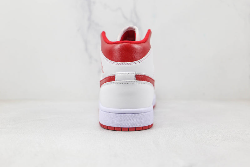 Jordan 1 Mid Reverse Chicago - Encomenda