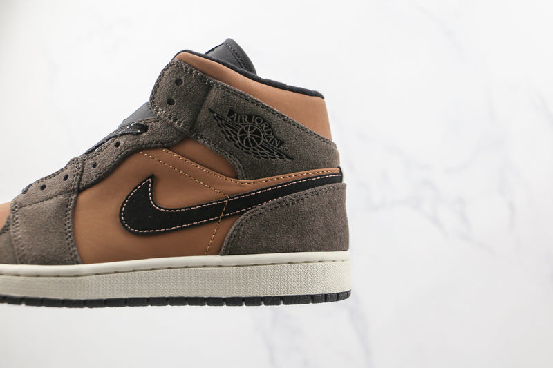Jordan 1 Mid SE Dark Chocolate - Encomenda