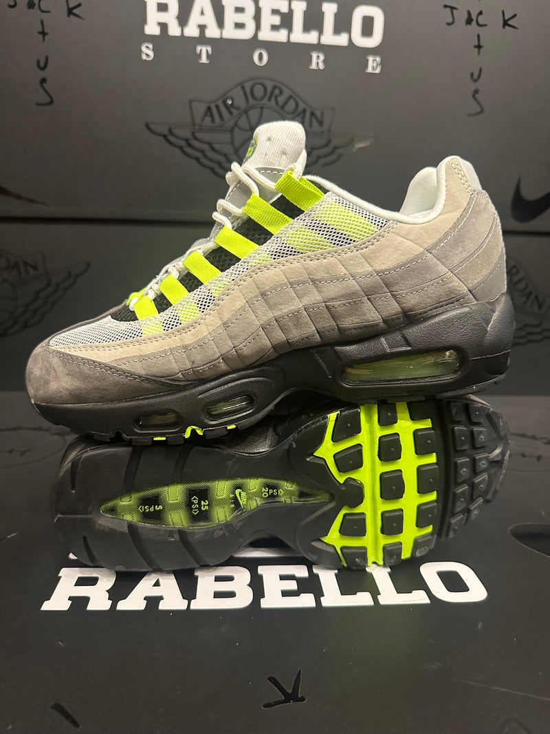 Tênis Nike Air Max 95 "Bright Mandarin" - Pronta Entrega