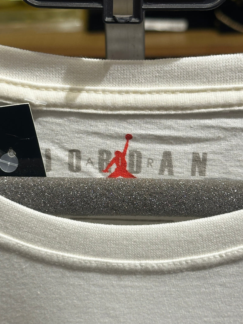 Camiseta Nike Air Jordan Cor Off White Black/Red - Pronta Entrega