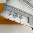 Louis Vuitton LV Skate Cinza - Encomenda