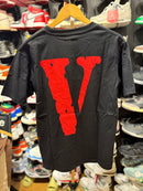 Camiseta VLONE ‘ Good Intentions’ Preta Vermelha - Pronta Entrega