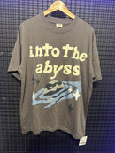 Camiseta Broken Planet “Into The Abyss” Brown - Pronta Entrega