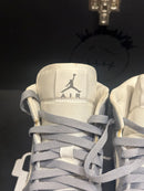 Tênis Nike Air Jordan 1 Mid “Stealth” - Pronta Entrega