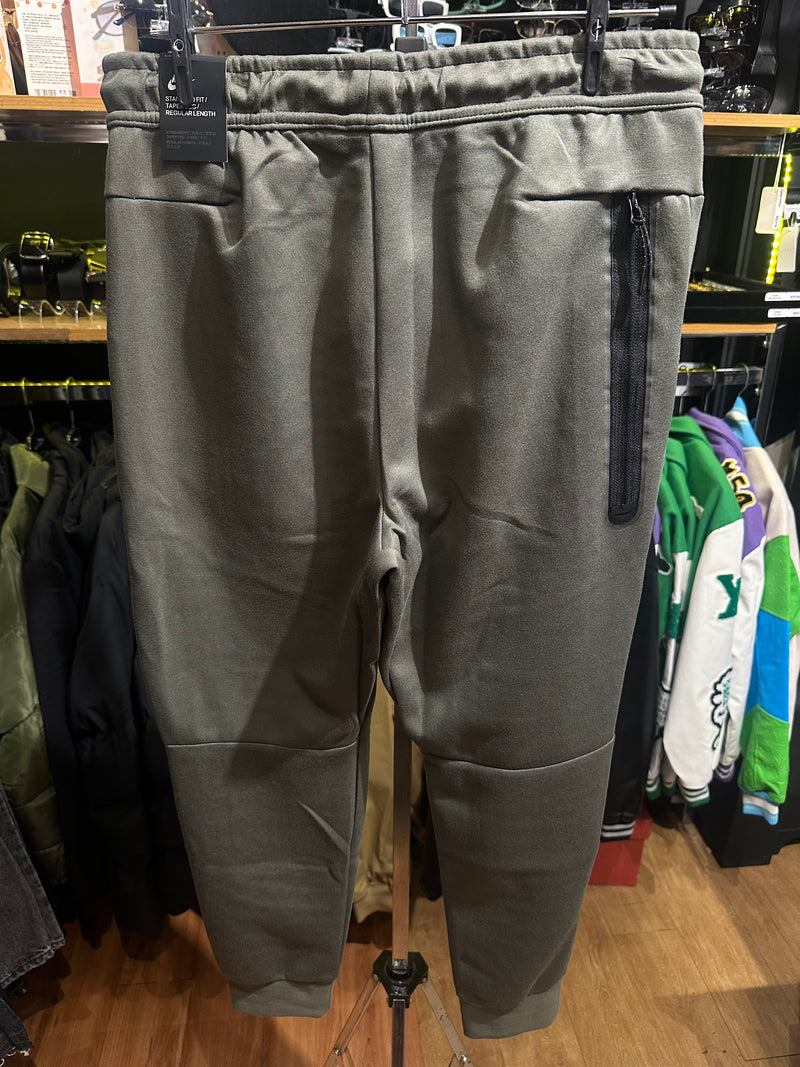 Calça Moletom Nike Standard Fit Verde Com Punho - Pronta Entrega