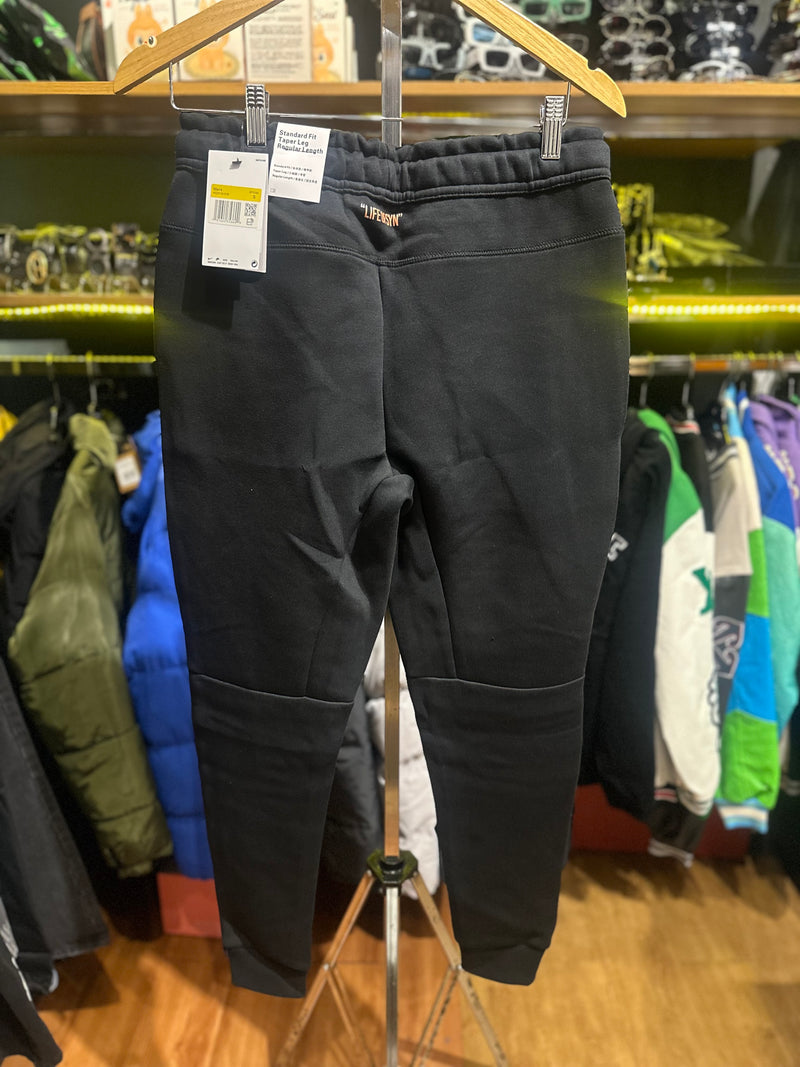 Conjunto Tech Fleece Nike X Syna “Life Of Syn” Black Orange - Pronta Entrega