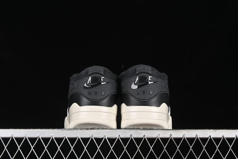 Air Jordan 4 RM Light Bone - Encomenda
