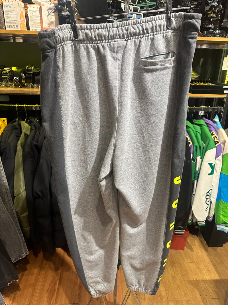 Calça Moletom Nike Air Jordan “M23” Cinza/Verde Com Punho - Pronta Entrega