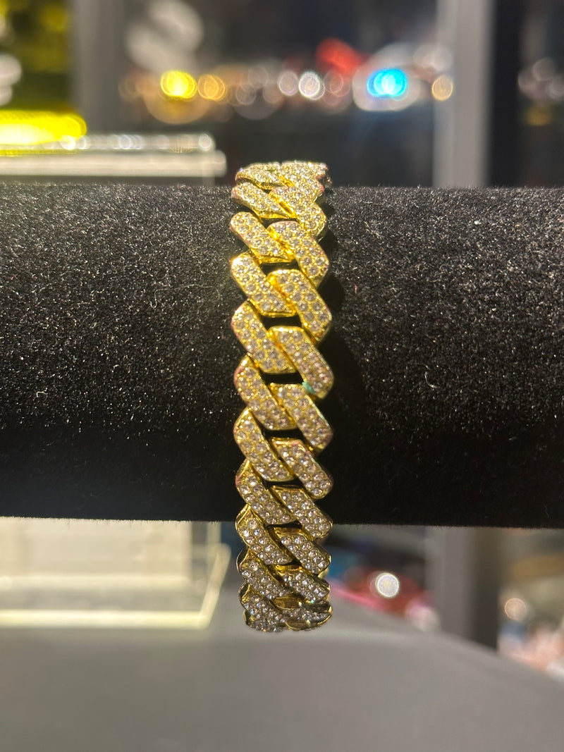 Pulseira Slim Dourada Cravejada Em Zicornia Cúbica 20 CM - Pronta Entrega