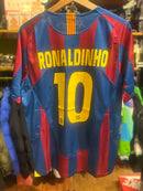 Camisa Vintage Nike Barcelona Season 05/06 Ronaldinho Gaúcho