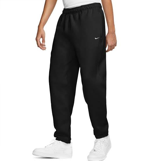 Calça Nike Club Knit Masculina (Com Punho) Preto - Pronta Entrega