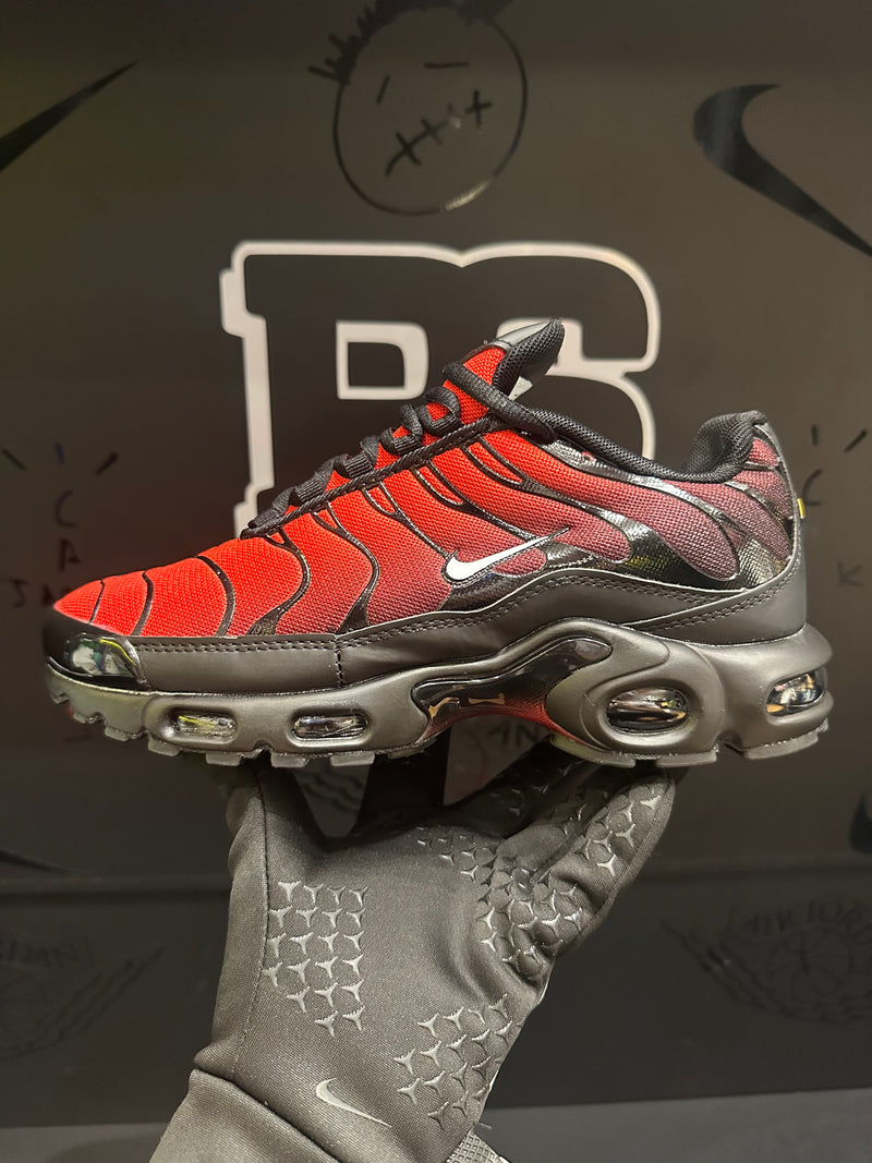 Tênis Nike Air Max TN Plus “Deadpool” - Pronta Entrega