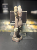 Boneco Colecionável KAWS Marrom/Bege 18cm - Pronta Entrega