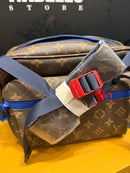 Bolsa Louis Vuitton Messenger
Monogram Outdoor PM Brown Blue - Pronta Entrega