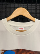 Camiseta Supreme “Fallen Angel” Branca - Pronta Entrega