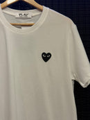 Camiseta Comme des Garçons Black Heart White - Pronta Entrega