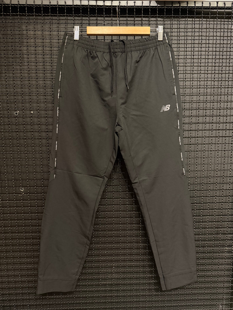 Calça New Balance Black  - Pronta Entrega