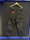 Calça Corteiz Guerillaz Cargo Black/Red - Pronta Entrega