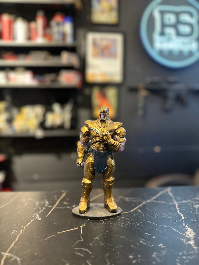 Boneco de Ação Thanos Resina - Pronta Entrega