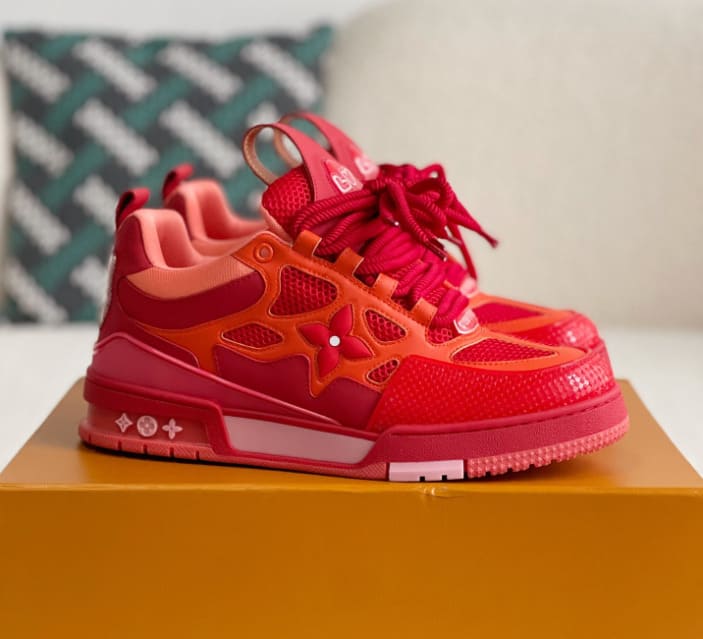 Louis Vuitton LV Skate Vermelho - Encomenda
